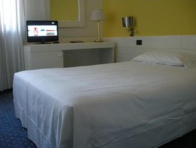 Hotel Giovanni ปาโดวา ภายนอก รูปภาพ